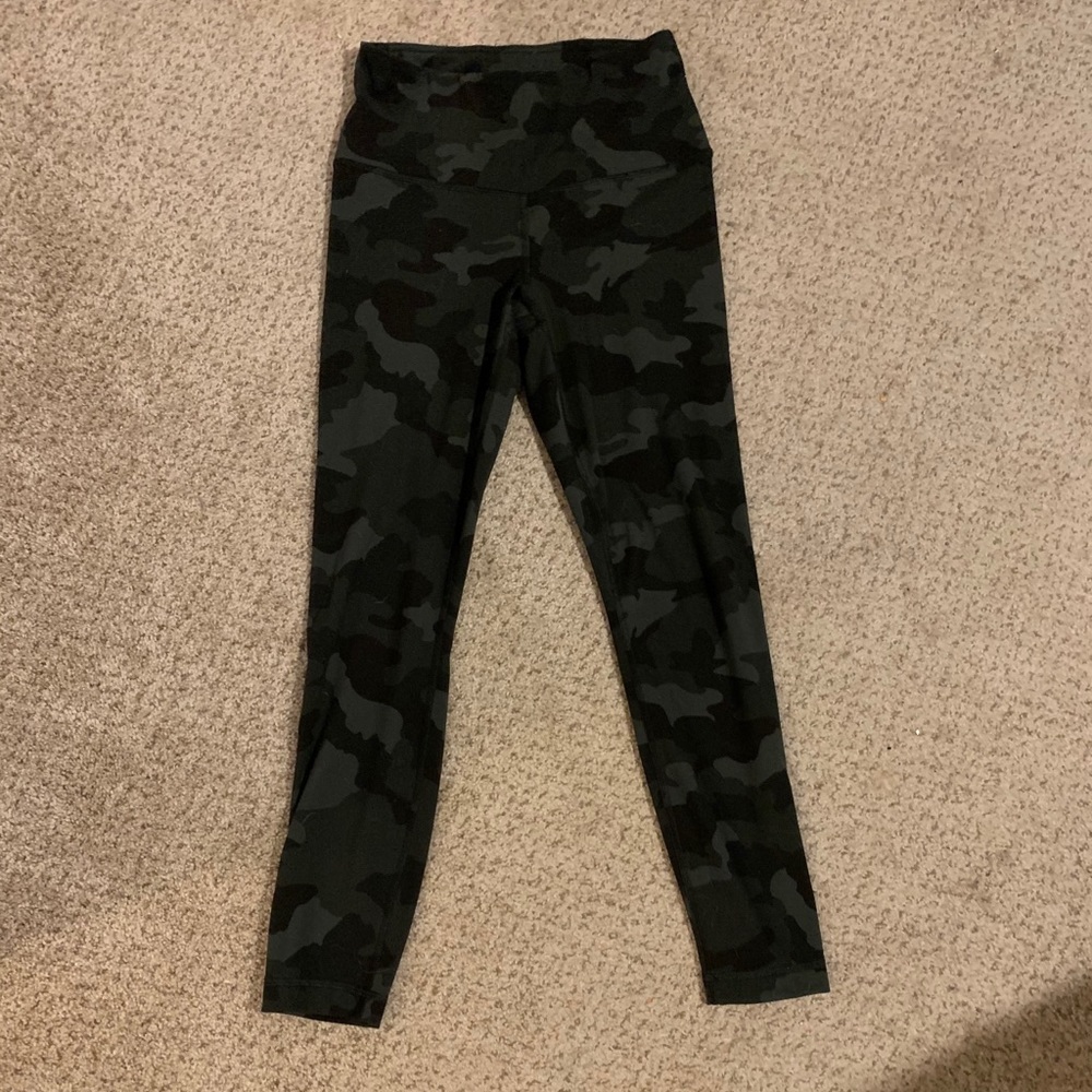 Camo yogalicious workout leggings